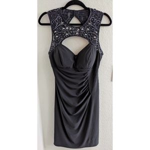 Caché Beaded Lace Gray Ruched Side Cocktail Dress
